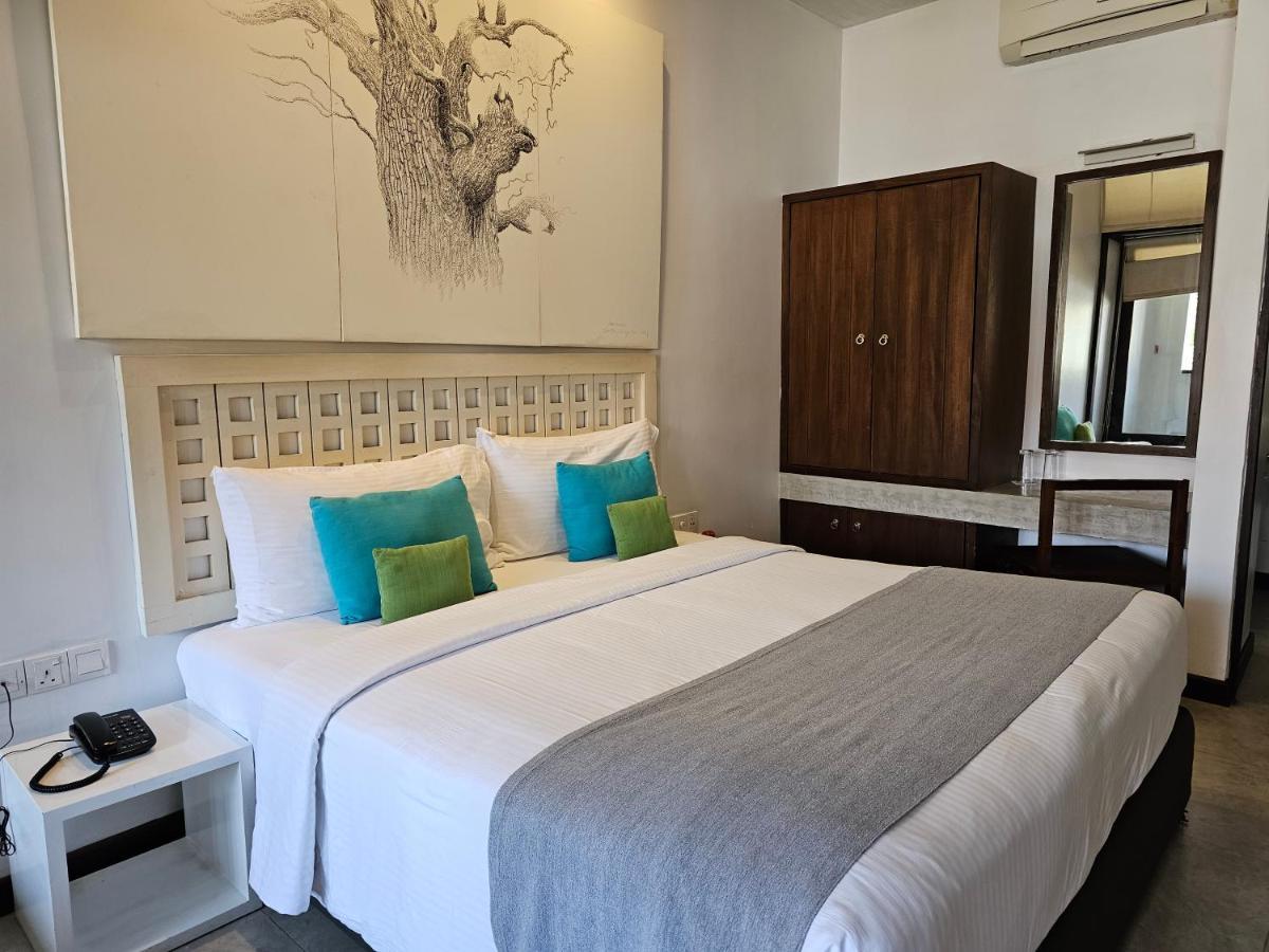 City Beds เนกอมโบ ภายนอก รูปภาพ